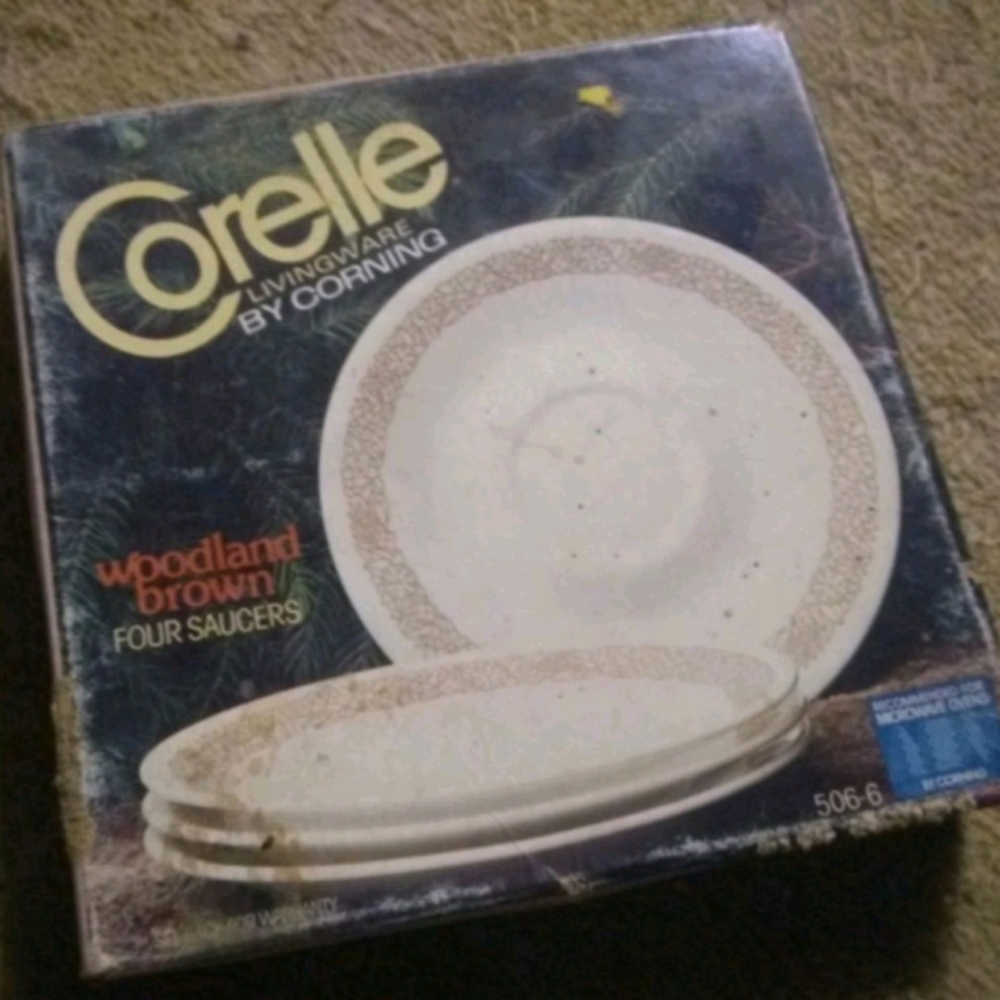 2 Sets Corelle Livingware by Corning Saucers